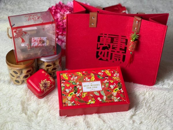 Chinese new year Gift sets